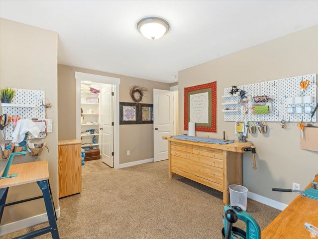 7817 N BLUE SPRUCE RD, Eagle Mountain, UT 84005