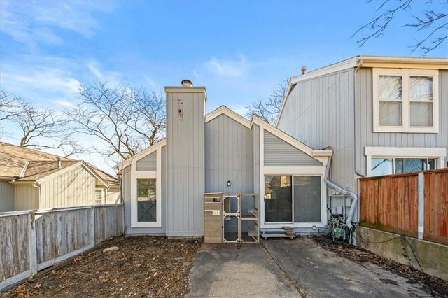 12212 W 79th Terrace, Lenexa, KS 66215