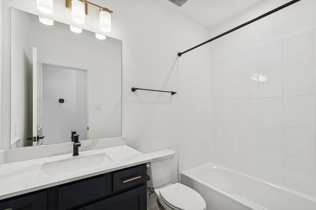 123 Blue River Trail, Rosenberg, TX 77471