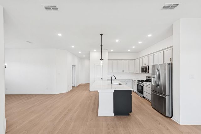 123 Blue River Trail, Rosenberg, TX 77471