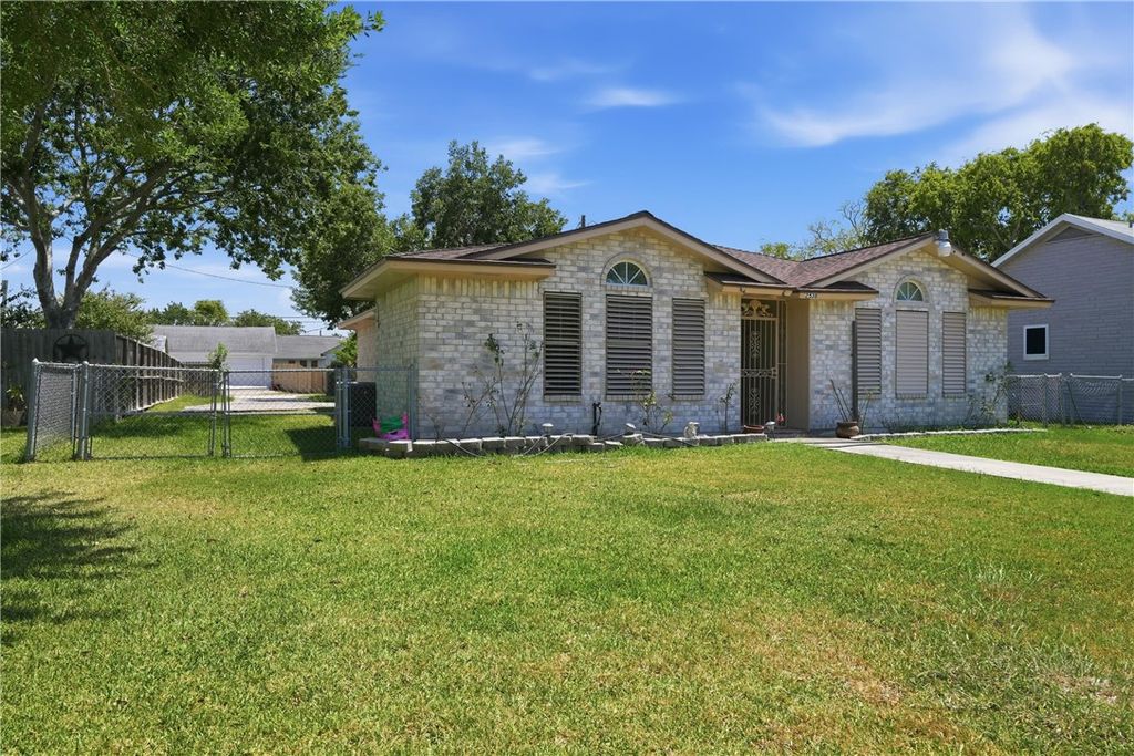 2538 San Angelo, Ingleside, TX 78362 — photo 3