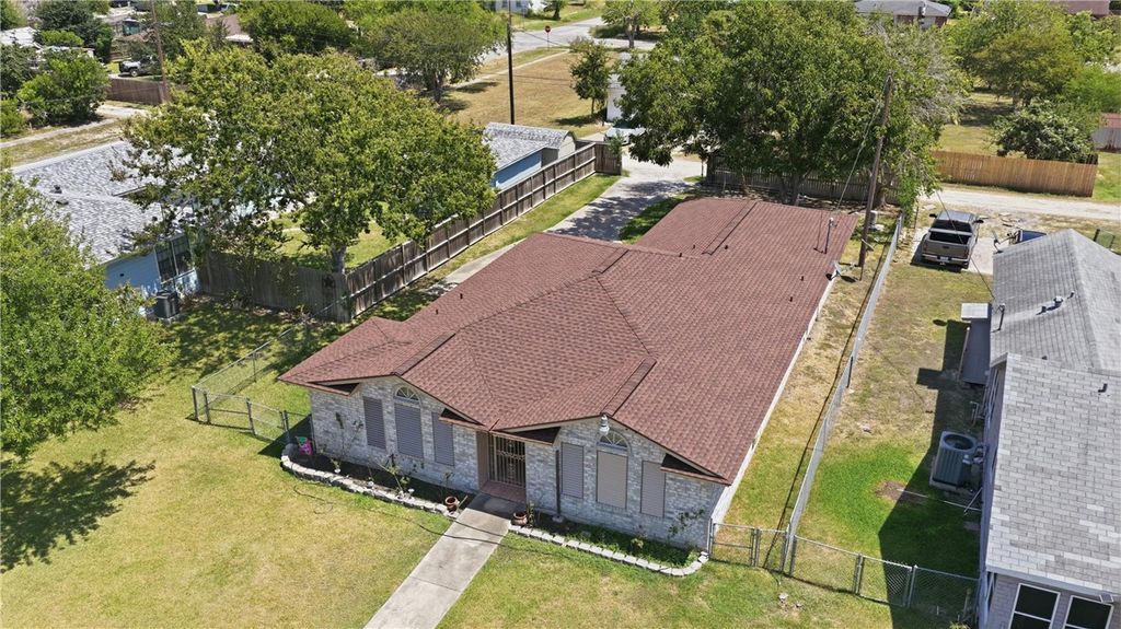 2538 San Angelo, Ingleside, TX 78362 — photo 4