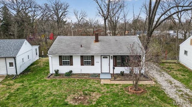 3706 Little Flower Lane, Belleville, IL 62226