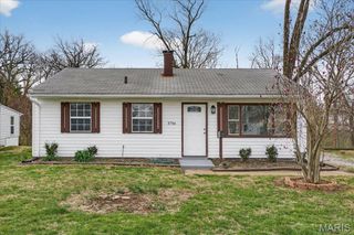 3706 Little Flower Lane, Belleville, IL 62226