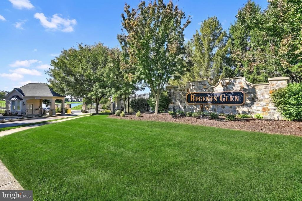 Image 37 of property listing at 1247 RANNOCH LN, York, PA 17403