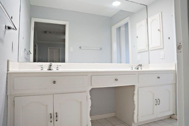 715 Belmont Street, Athens, TX 75751