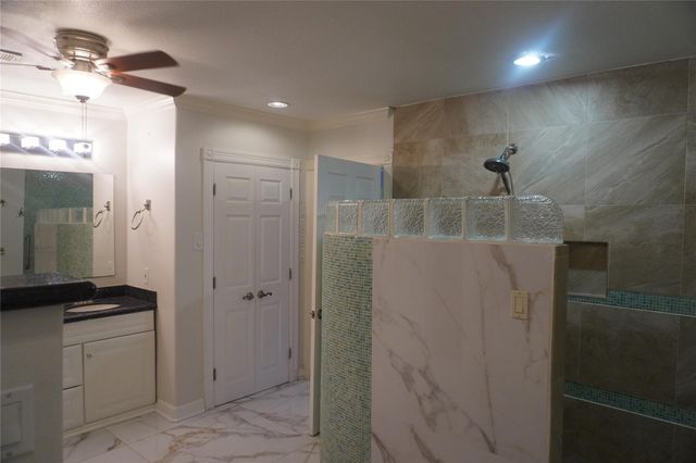 7506 Dearborn Street, Houston, TX 77055