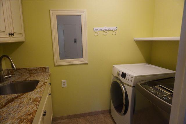 7506 Dearborn Street, Houston, TX 77055