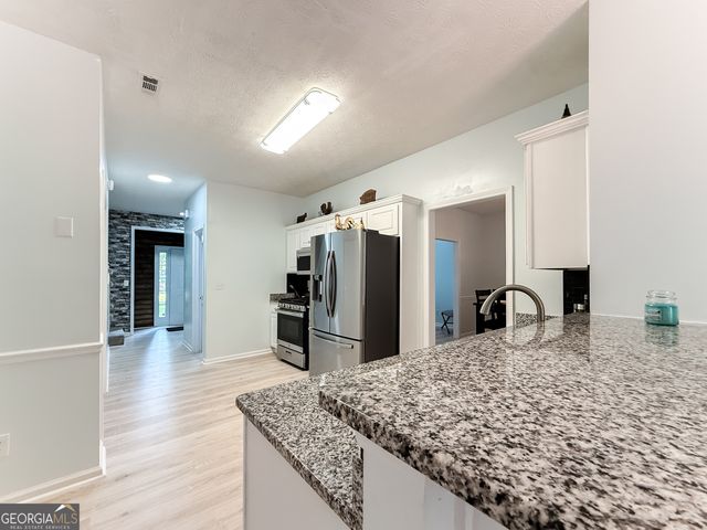 105 Avalon Drive, Mcdonough, GA 30252