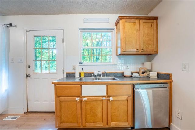 950 Duck Thurmond Road, Dawsonville, GA 30534