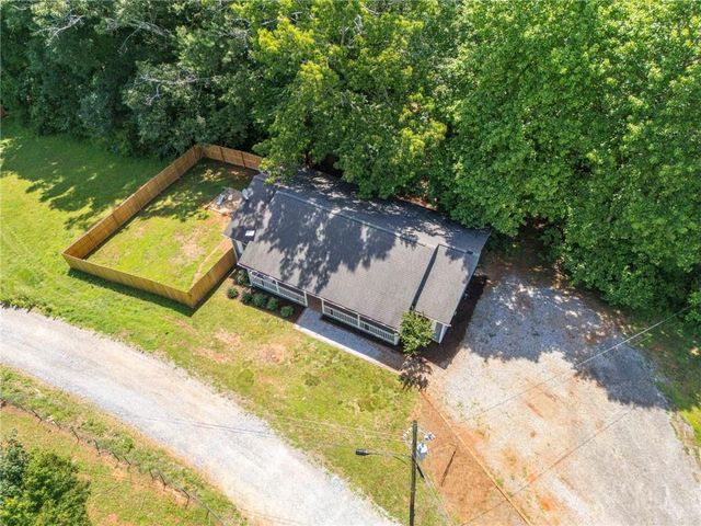 950 Duck Thurmond Road, Dawsonville, GA 30534