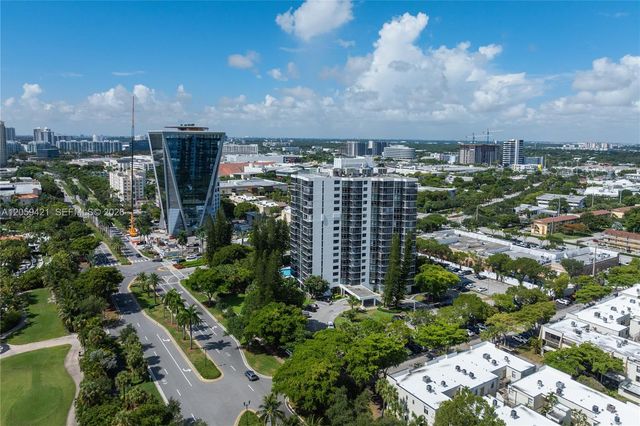 20100 W Country Club Dr 1206, Aventura, FL 33180