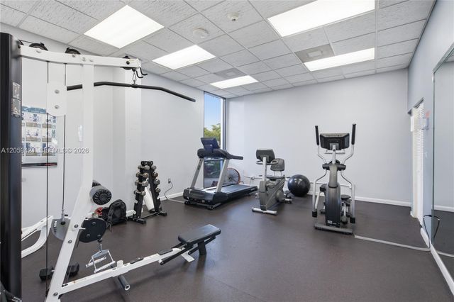 20100 W Country Club Dr 1206, Aventura, FL 33180