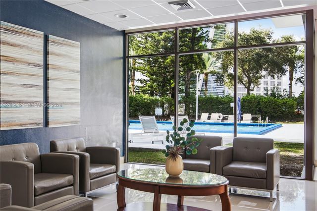 20100 W Country Club Dr 1206, Aventura, FL 33180