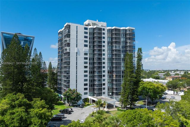 20100 W Country Club Dr 1206, Aventura, FL 33180
