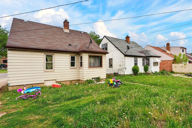 4455 N Teutonia AVENUE, Milwaukee, WI 53209