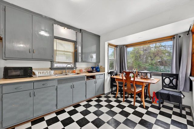 4455 N Teutonia AVENUE, Milwaukee, WI 53209