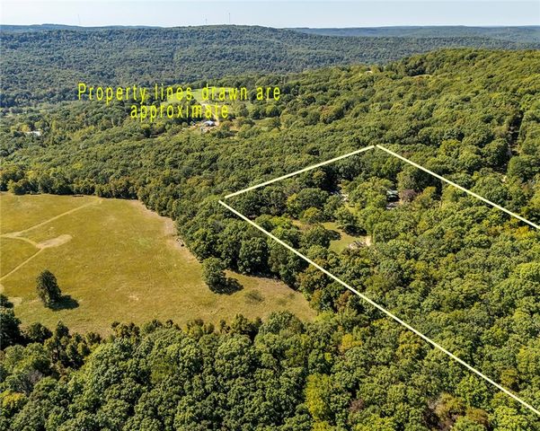 13829 French Road, West Fork, AR 72774