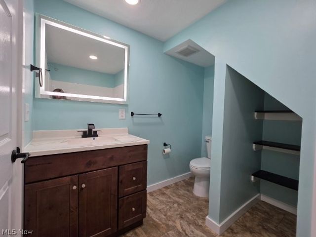 24 E Main Street, Newton Falls, OH 44444
