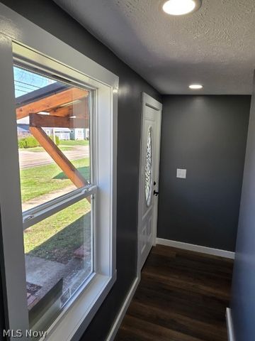 24 E Main Street, Newton Falls, OH 44444