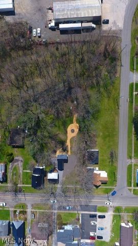 24 E Main Street, Newton Falls, OH 44444