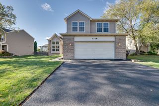 2328 Lexington Lane, Naperville, IL 60540