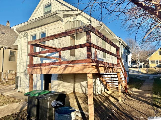 2340 S 35th Street, Omaha, NE 68105