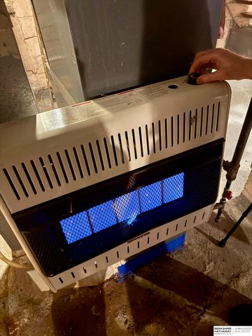 2340 S 35th Street, Omaha, NE 68105