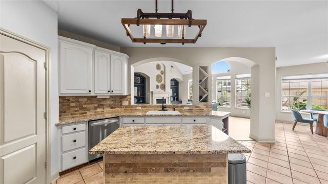 1306 Roseberry Manor Drive, Spring, TX 77379