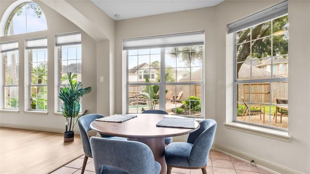 1306 Roseberry Manor Drive, Spring, TX 77379