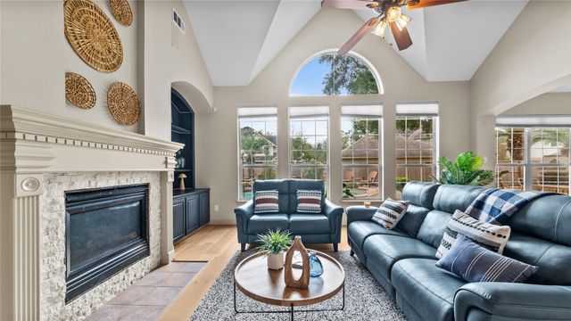 1306 Roseberry Manor Drive, Spring, TX 77379