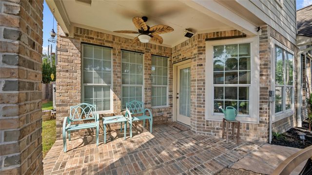 1306 Roseberry Manor Drive, Spring, TX 77379