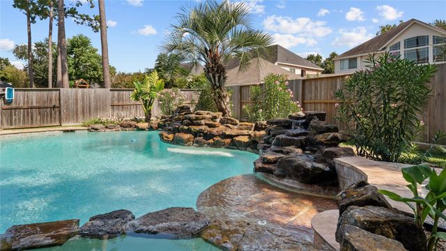 1306 Roseberry Manor Drive, Spring, TX 77379