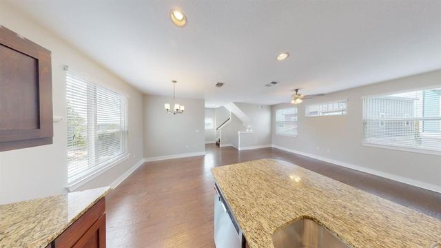 2021 Geniveive LN 288C, Austin, TX 78741