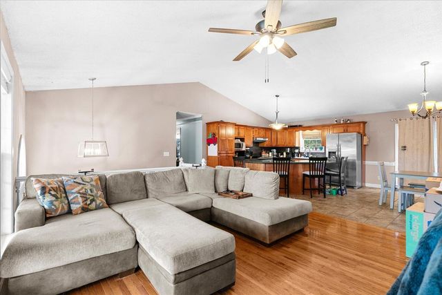 257 Diamond Way, Chatsworth, GA 30705
