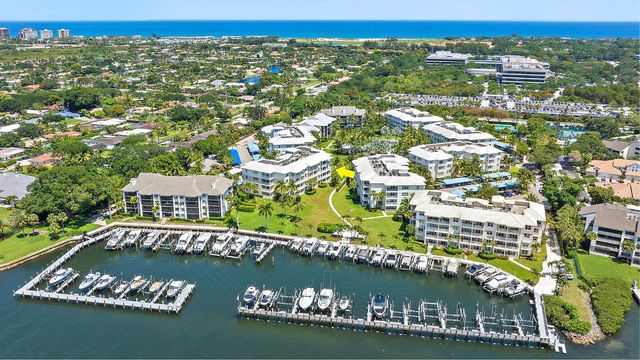 432 Bay Colony Drive N, Juno Beach, FL 33408