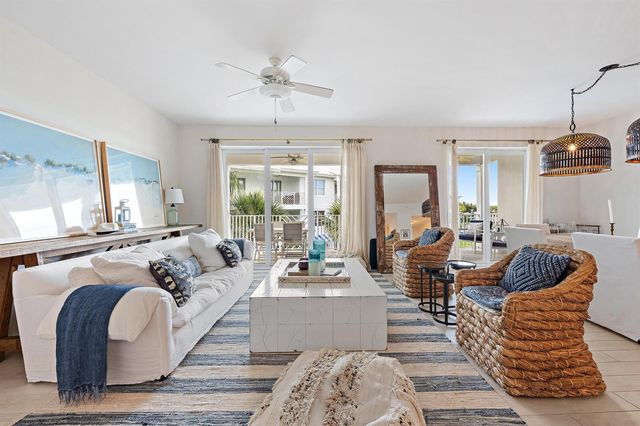 432 Bay Colony Drive N, Juno Beach, FL 33408
