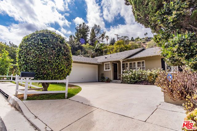 3909 Longview Valley Road, Sherman Oaks, CA 91423