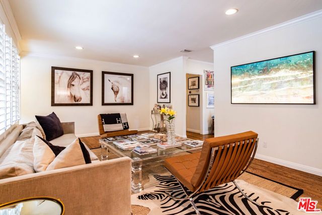 3909 Longview Valley Road, Sherman Oaks, CA 91423
