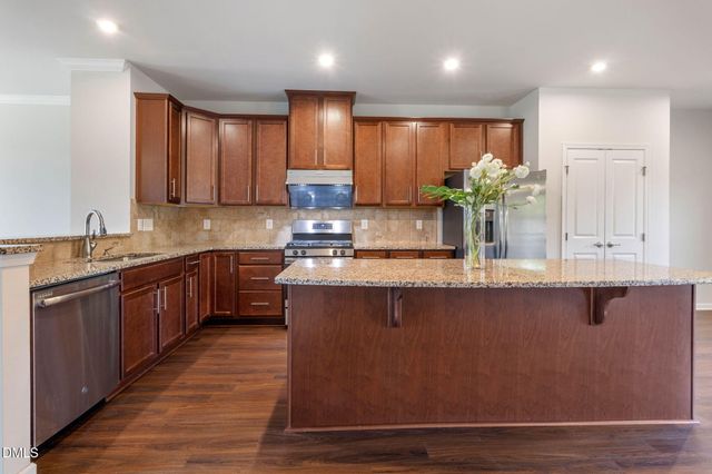 2014 Whitesmith Drive, Apex, NC 27502