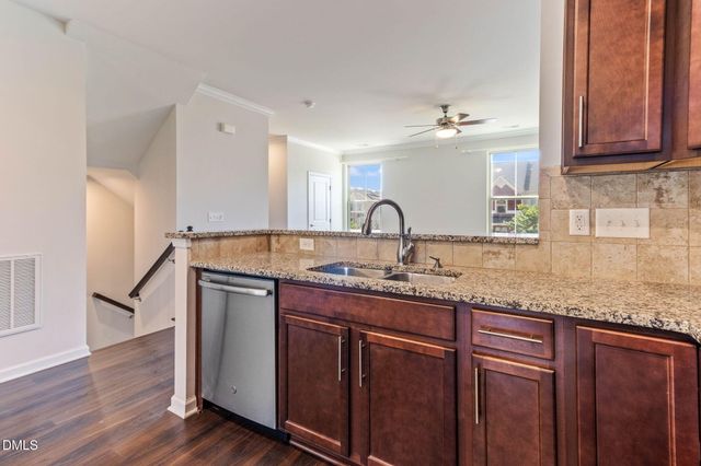 2014 Whitesmith Drive, Apex, NC 27502