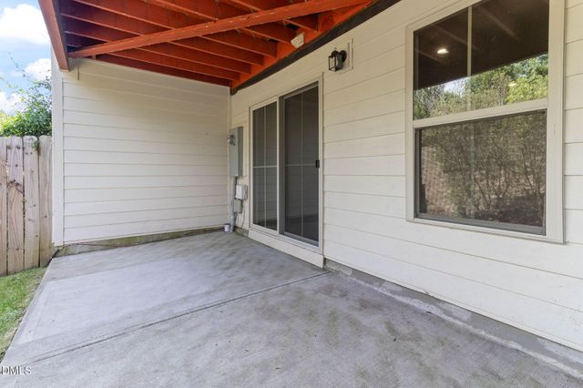 2014 Whitesmith Drive, Apex, NC 27502