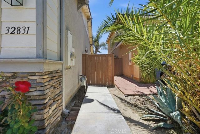 32831 Aden, Temecula, CA 92592