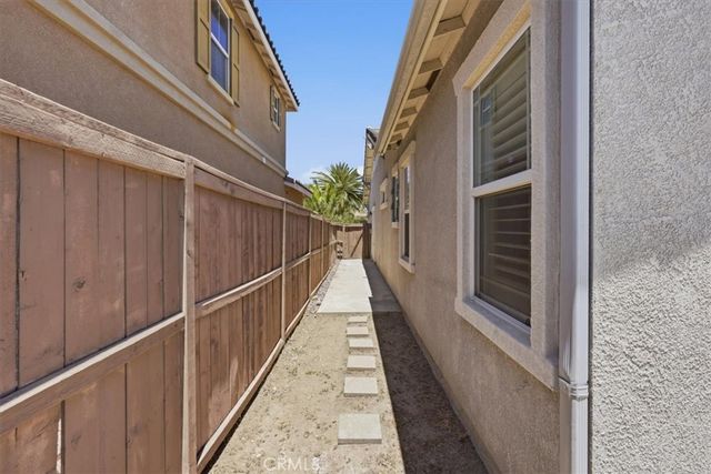 32831 Aden, Temecula, CA 92592