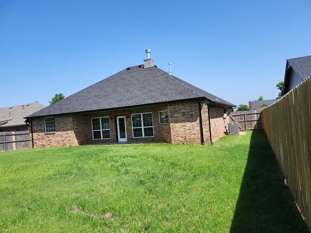 123 Meadows Lane, Shawnee, OK 74804