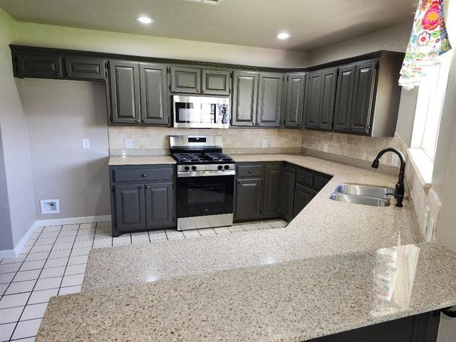 123 Meadows Lane, Shawnee, OK 74804