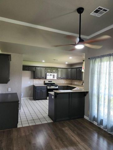 123 Meadows Lane, Shawnee, OK 74804