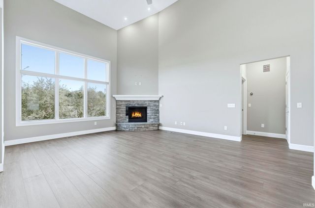 15026 Leo Creek Boulevard, Leo, IN 46765