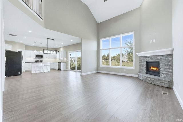 15026 Leo Creek Boulevard, Leo, IN 46765