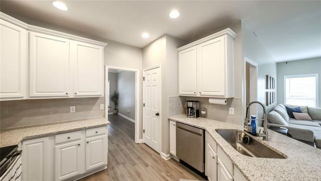 215 Charleston Avenue, Bremen, GA 30110